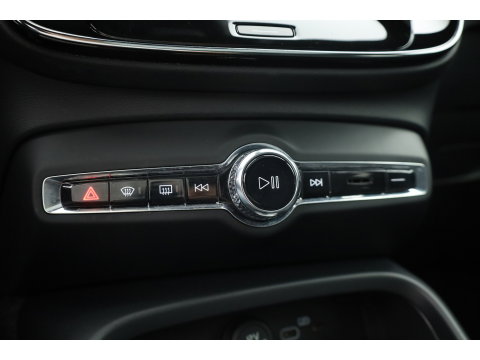 Volvo C40 Single Motor Plus 69 kWh | SOH 95.1 | Warmtepomp | Pano-dak | Stoel- + stuurverwarming | Google | Adap. Cruise | Dodehoek (Blis) |