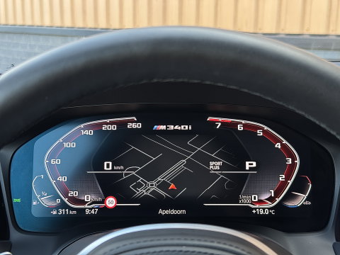 BMW 3 Serie Touring M340i xDrive High Executive | 374 PK! | Panoramadak | BMW Laser | Head-Up | Harman & Kardon | 360° Camera | Elektrische Trekhaak | Apple Carplay | Android Auto |