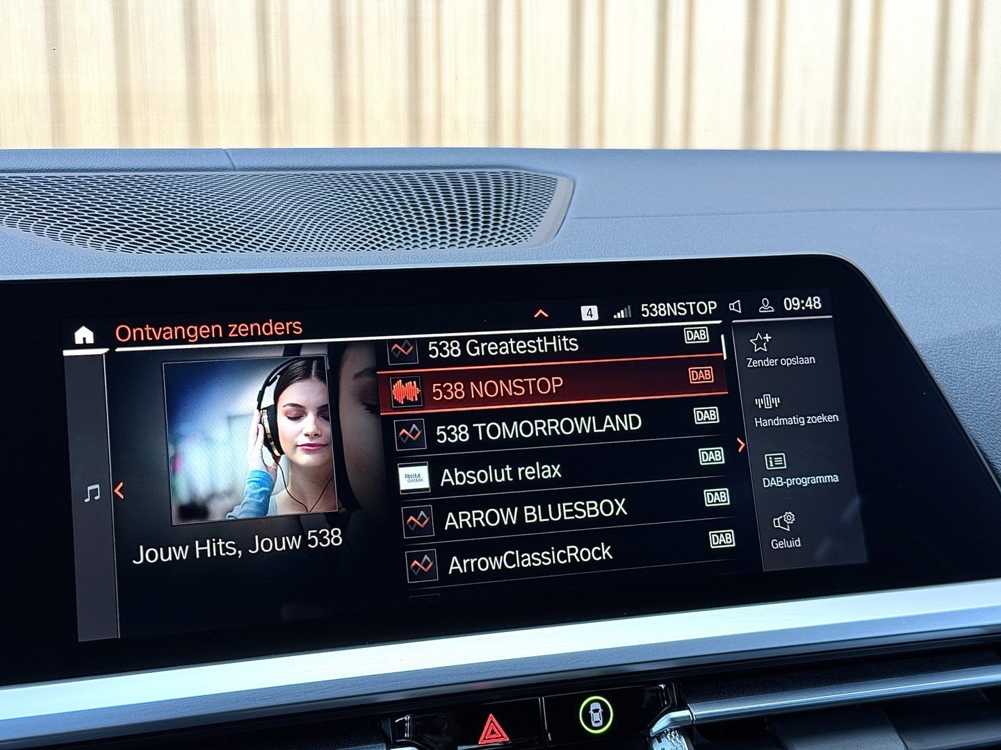 BMW 3 Serie Touring M340i xDrive High Executive | 374 PK! | Panoramadak | BMW Laser | Head-Up | Harman & Kardon | 360° Camera | Elektrische Trekhaak | Apple Carplay | Android Auto |