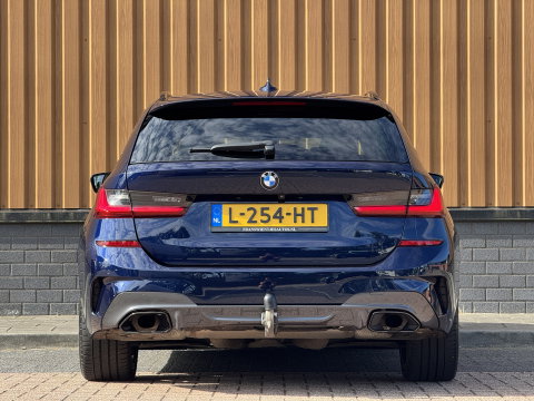 BMW 3 Serie Touring M340i xDrive High Executive | 374 PK! | Panoramadak | BMW Laser | Head-Up | Harman & Kardon | 360° Camera | Elektrische Trekhaak | Apple Carplay | Android Auto |