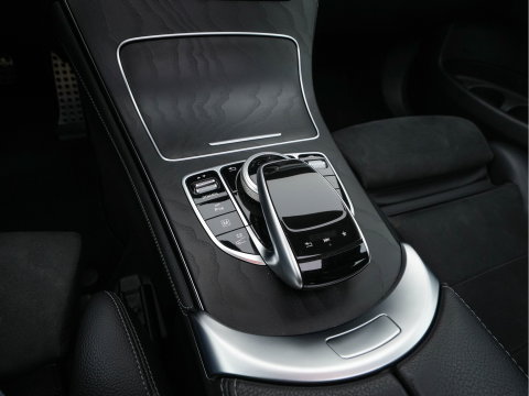 Mercedes-Benz GLC 350e 4MATIC Ambition (Plug-In) Aut. *PANO | LEATHER-MICROFIBRE | FULL-LED | NAVI-FULLMAP | CAMERA | BLINDSPOT | HEATED-SPORTSEATS | SHIFTPADDLES | ECC | PDC | CRUISE | 19''ALU*