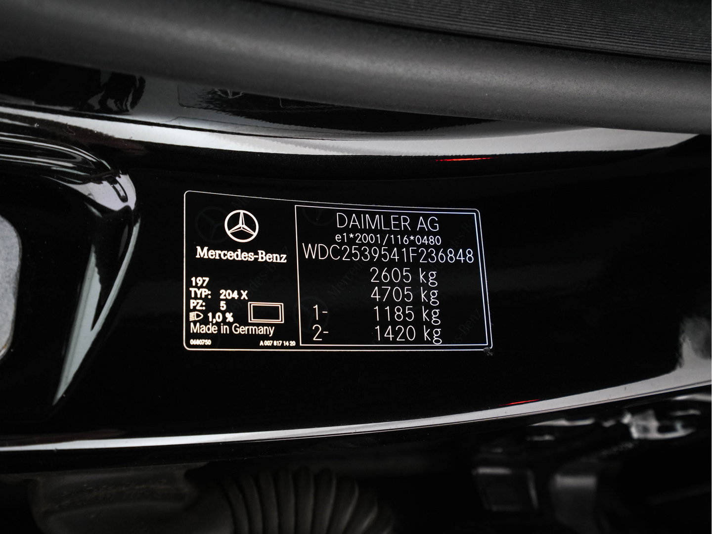 Mercedes-Benz GLC 350e 4MATIC Ambition (Plug-In) Aut. *PANO | LEATHER-MICROFIBRE | FULL-LED | NAVI-FULLMAP | CAMERA | BLINDSPOT | HEATED-SPORTSEATS | SHIFTPADDLES | ECC | PDC | CRUISE | 19''ALU*