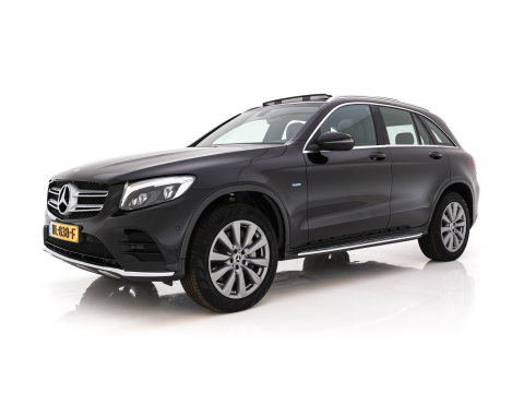 Mercedes-Benz GLC 350e 4MATIC Ambition (Plug-In) Aut. *PANO | LEATHER-MICROFIBRE | FULL-LED | NAVI-FULLMAP | CAMERA | BLINDSPOT | HEATED-SPORTSEATS | SHIFTPADDLES | ECC | PDC | CRUISE | 19''ALU*
