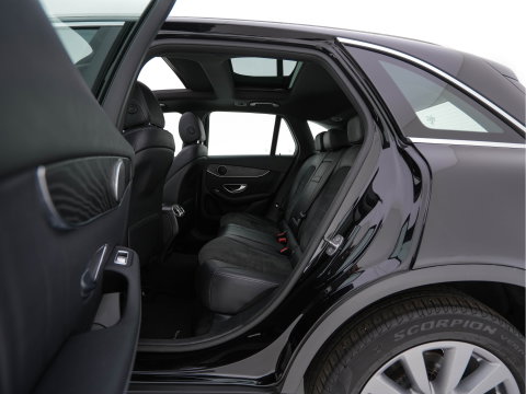 Mercedes-Benz GLC 350e 4MATIC Ambition (Plug-In) Aut. *PANO | LEATHER-MICROFIBRE | FULL-LED | NAVI-FULLMAP | CAMERA | BLINDSPOT | HEATED-SPORTSEATS | SHIFTPADDLES | ECC | PDC | CRUISE | 19''ALU*