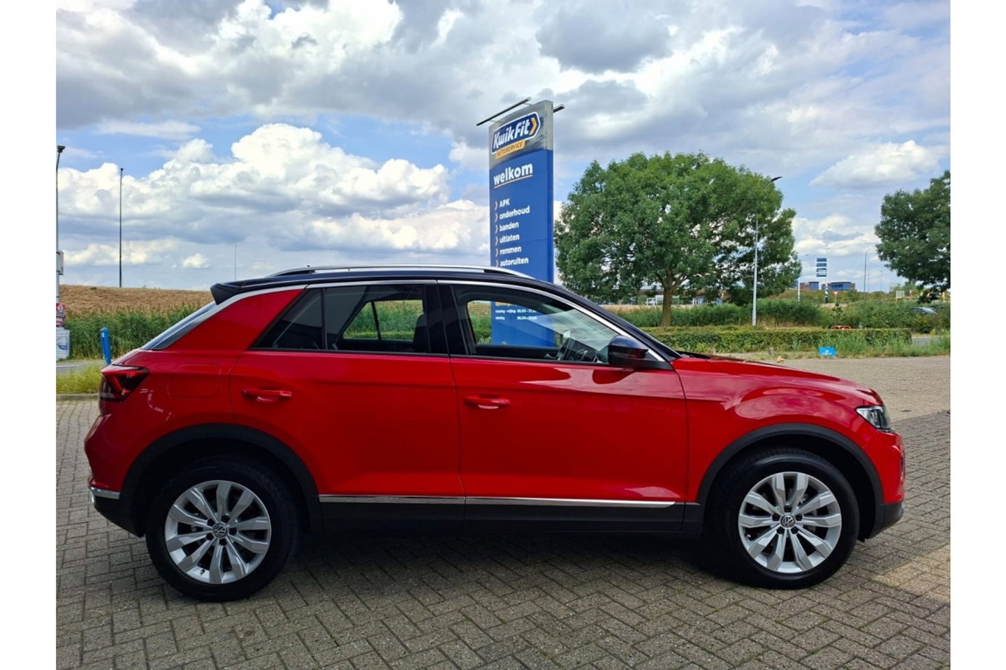 Volkswagen T-Roc 1.5 TSI 150PK SPORT EDITION NAVI LMV PDC VIRTUAL WINTERPACK