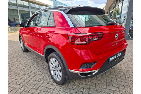 Volkswagen T-Roc 1.5 TSI 150PK SPORT EDITION NAVI LMV PDC VIRTUAL WINTERPACK
