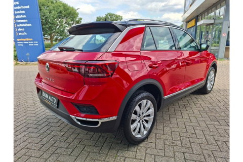 Volkswagen T-Roc 1.5 TSI 150PK SPORT EDITION NAVI LMV PDC VIRTUAL WINTERPACK