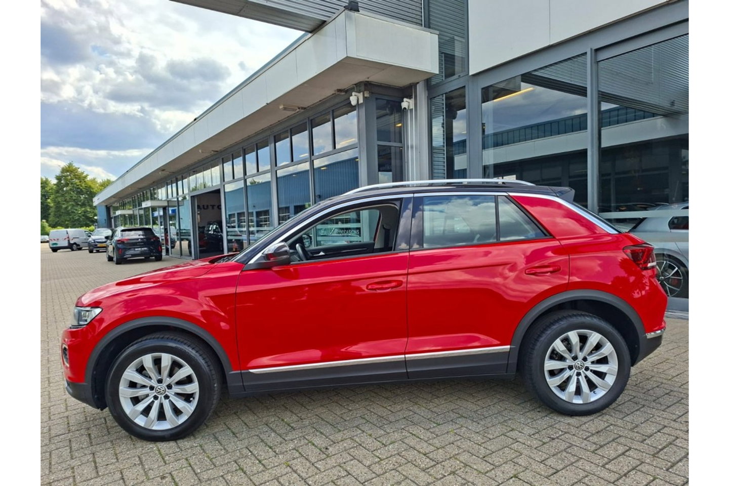Volkswagen T-Roc 1.5 TSI 150PK SPORT EDITION NAVI LMV PDC VIRTUAL WINTERPACK