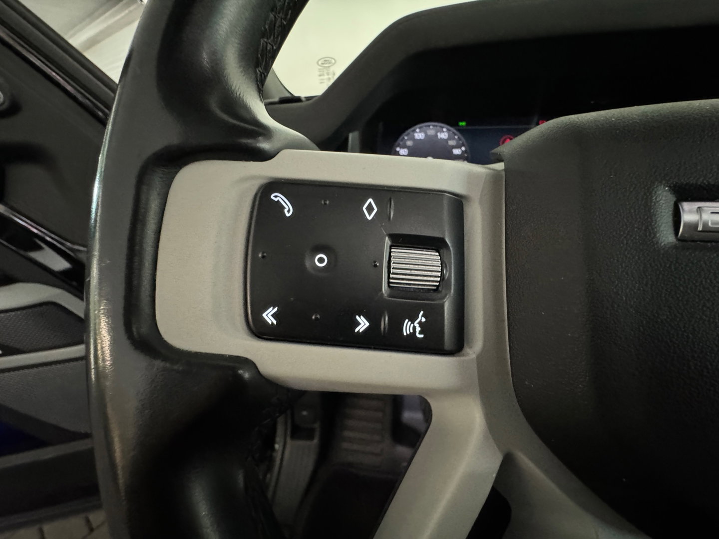 Land Rover Defender 110 2.0 P400e 110 XS Edition Pano|Dodehoek|Memory|Lane Assist
