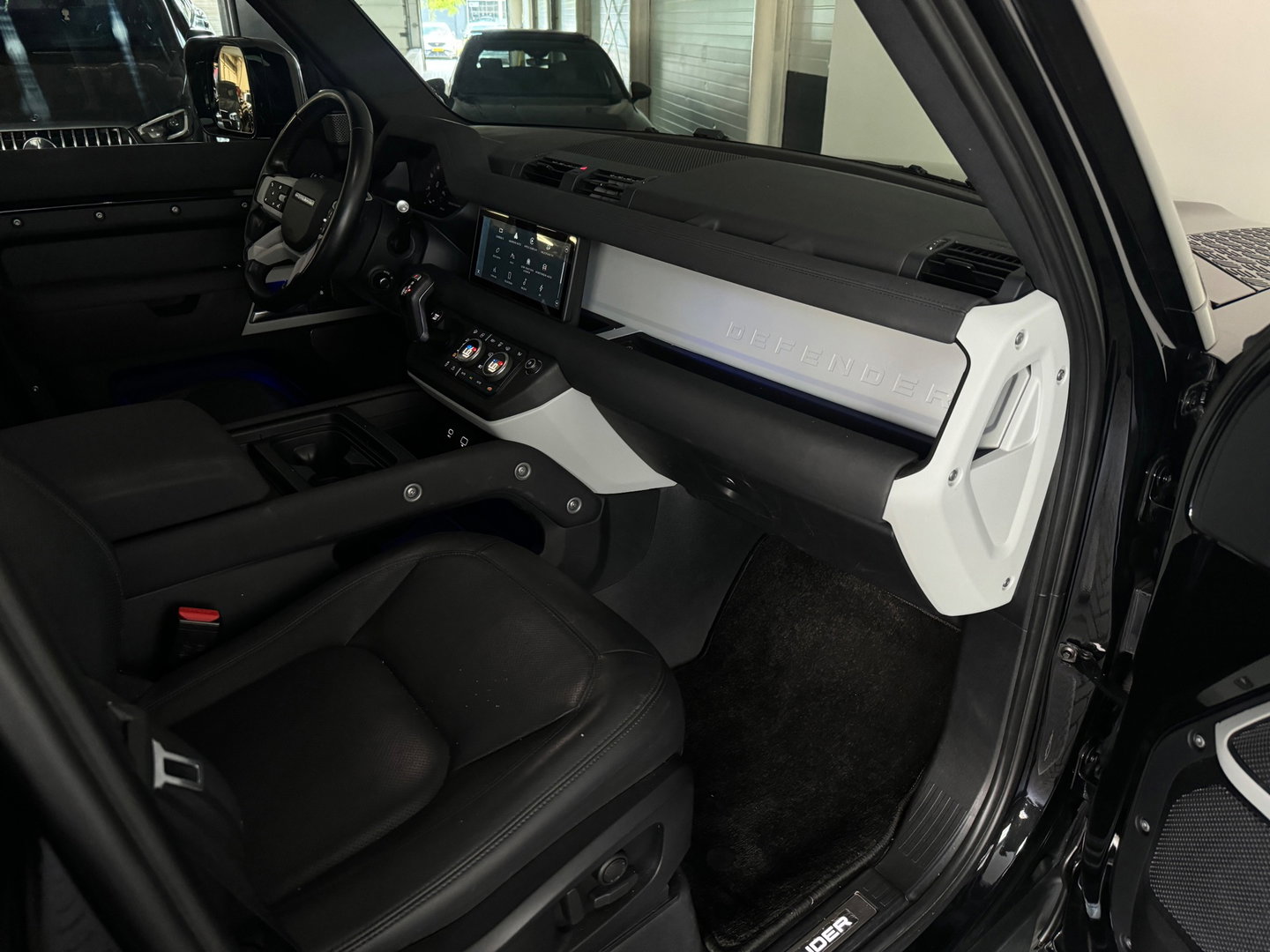 Land Rover Defender 110 2.0 P400e 110 XS Edition Pano|Dodehoek|Memory|Lane Assist