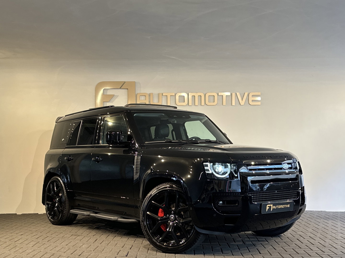Land Rover Defender 110 2.0 P400e 110 XS Edition Pano|Dodehoek|Memory|Lane Assist