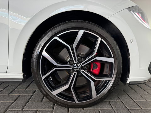 Volkswagen Polo 2.0 TSI GTI Pano|Beats|Alcantara|ACC|Lane Assist