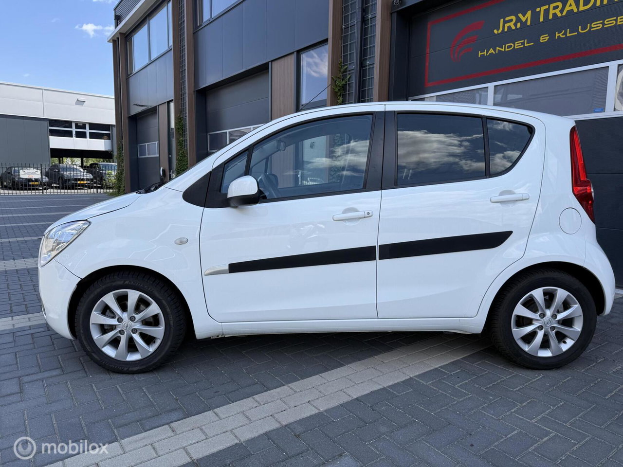 Opel Agila
