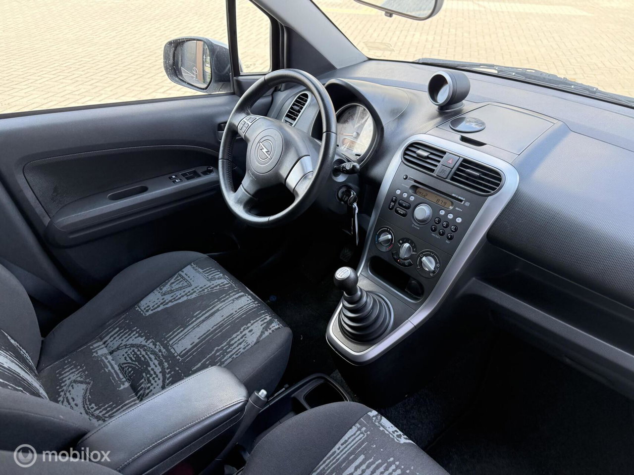 Opel Agila