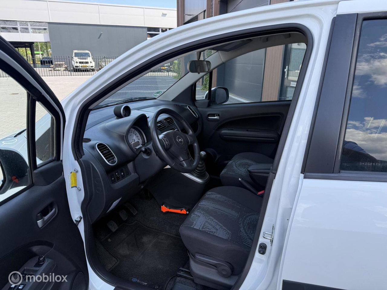 Opel Agila