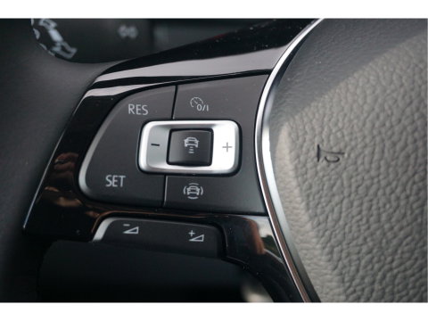 Volkswagen Crafter 35 177PK L3H3 AUT BPM VRIJ!! Navi, Cam, ACC, LED, Dual Tone Lak!! NR. 875
