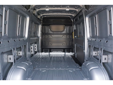 Volkswagen Crafter 35 177PK L3H3 AUT BPM VRIJ!! Navi, Cam, ACC, LED, Dual Tone Lak!! NR. 875