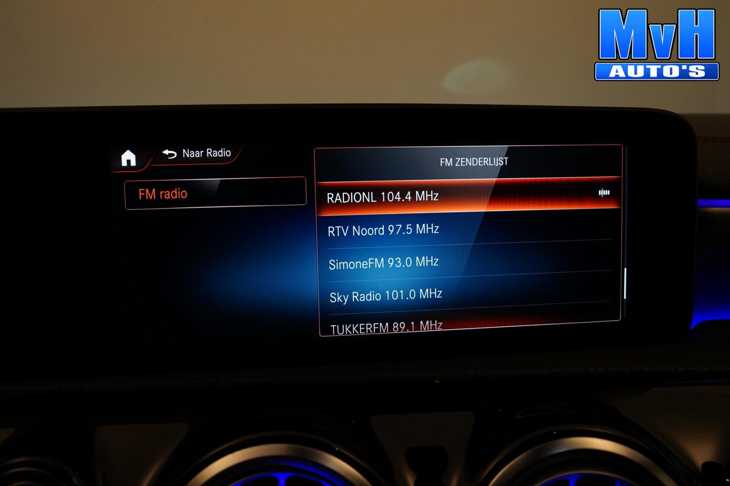 Mercedes-Benz CLA Shooting Brake 180 Business Solution AMG