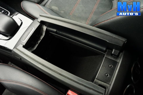 Mercedes-Benz CLA Shooting Brake 180 Business Solution AMG