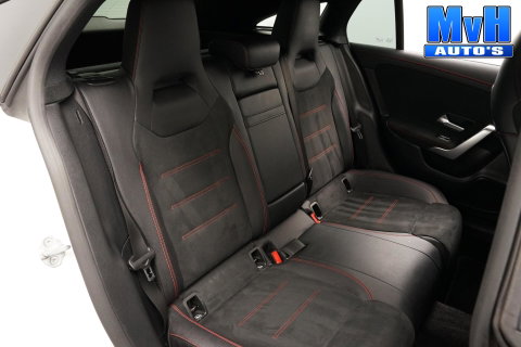 Mercedes-Benz CLA Shooting Brake 180 Business Solution AMG