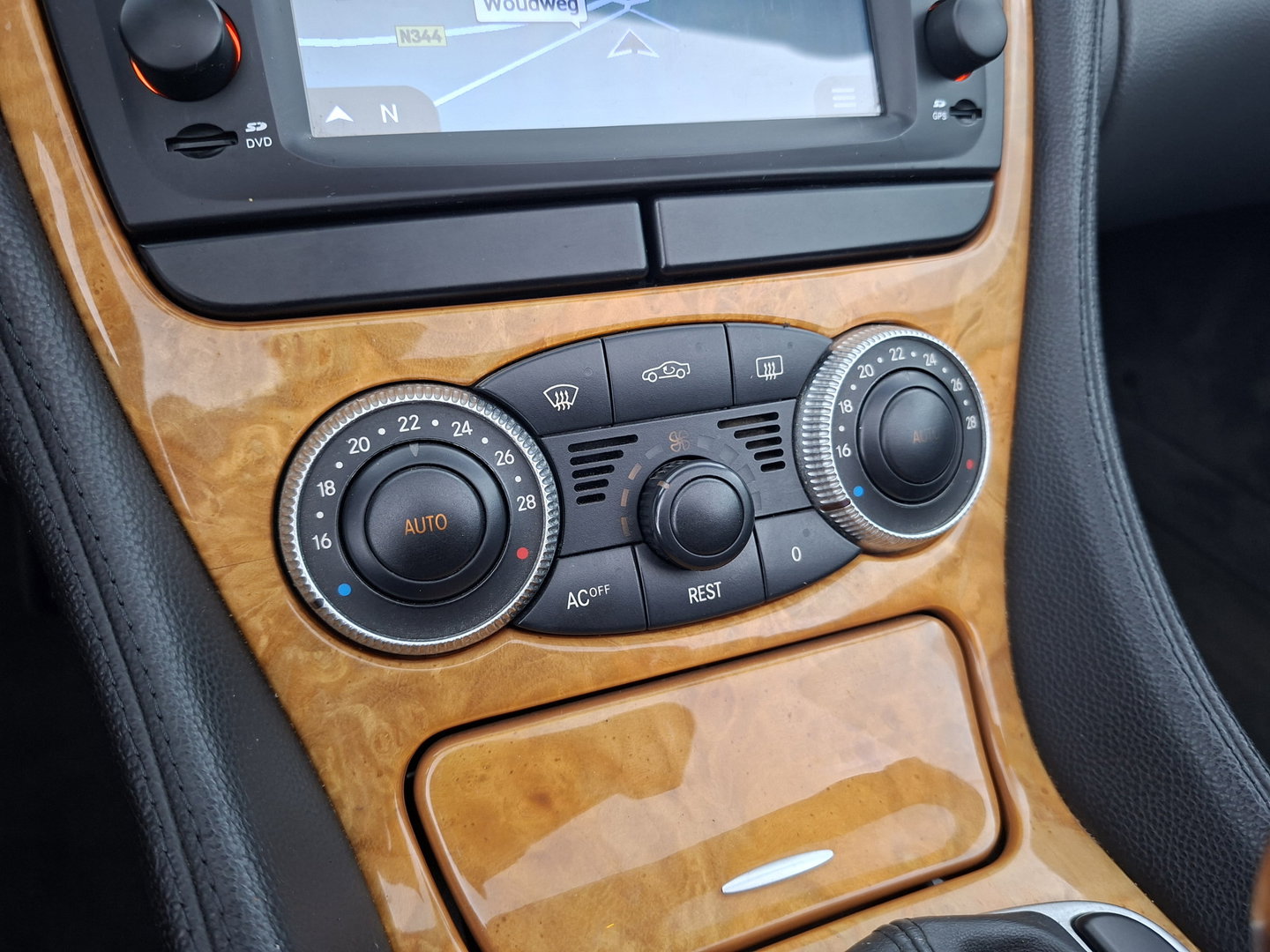 Mercedes-Benz SL-Klasse 500 Aut. *LEATHER | XENON | MEMORY-PACK | HEATED-COMFORTSEATS | NAVI-FULLMAP | AIRCO | PDC | CRUISE | 17''ALU*