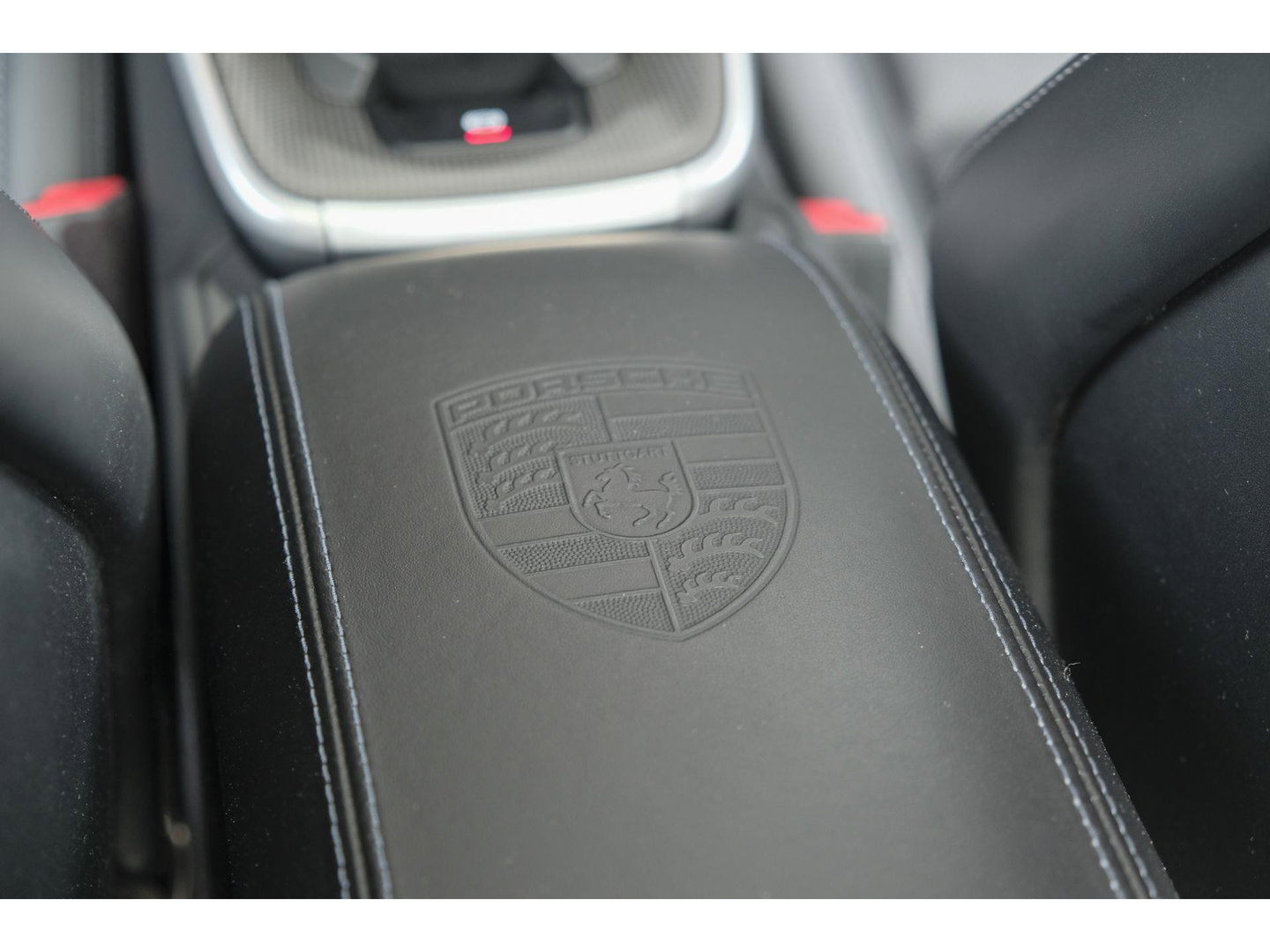 Porsche 911 3.8 Turbo S 650pk Panoramadak Burmester Keramisch PTS Gulfblauw NLauto Noselift PDCC Sportuitlaat