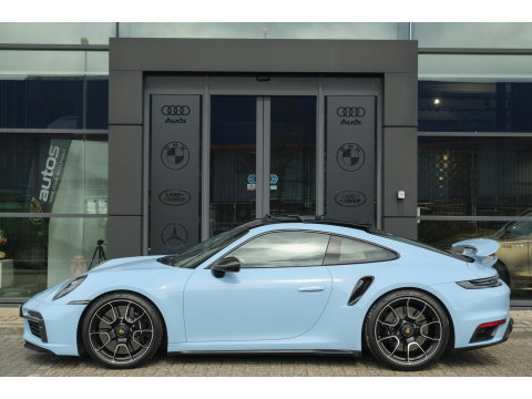 Porsche 911 3.8 Turbo S 650pk Panoramadak Burmester Keramisch PTS Gulfblauw NLauto Noselift PDCC Sportuitlaat