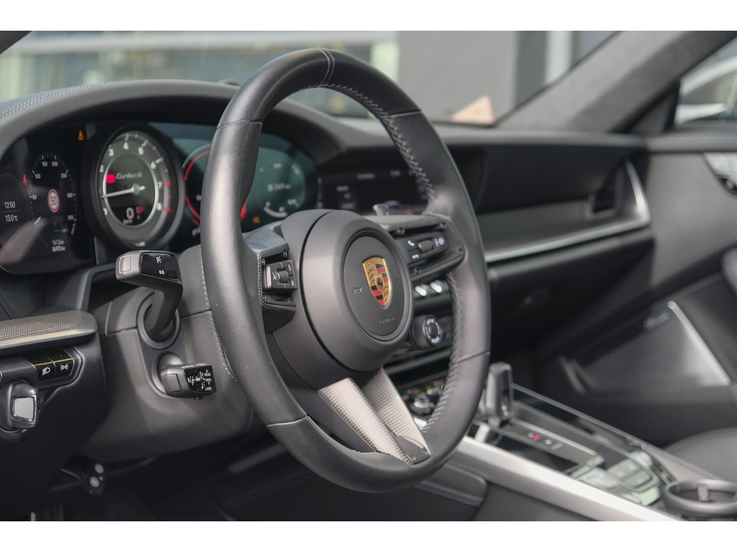 Porsche 911 3.8 Turbo S 650pk Panoramadak Burmester Keramisch PTS Gulfblauw NLauto Noselift PDCC Sportuitlaat