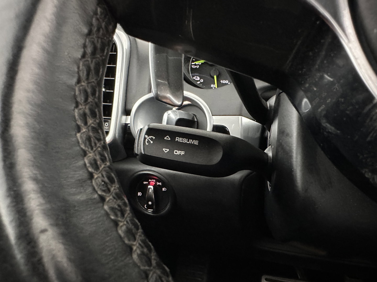 Porsche Cayenne 3.0 S E-Hybrid Aut. *PANO | SPORT-CHRONO | LEATHER | FULL-LED | BOSE-SOUND | MEMORY-PACK | TOP-VIEW | NAVI-FULLMAP | HEATED-COMFORTSEATS | AIR-SUSPENSION | SHIFTPADDLES | PRIVACY-GLASS | KEYLESS | PDC | CRU