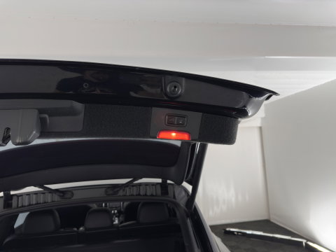 Porsche Cayenne 3.0 S E-Hybrid Aut. *PANO | SPORT-CHRONO | LEATHER | FULL-LED | BOSE-SOUND | MEMORY-PACK | TOP-VIEW | NAVI-FULLMAP | HEATED-COMFORTSEATS | AIR-SUSPENSION | SHIFTPADDLES | PRIVACY-GLASS | KEYLESS | PDC | CRU