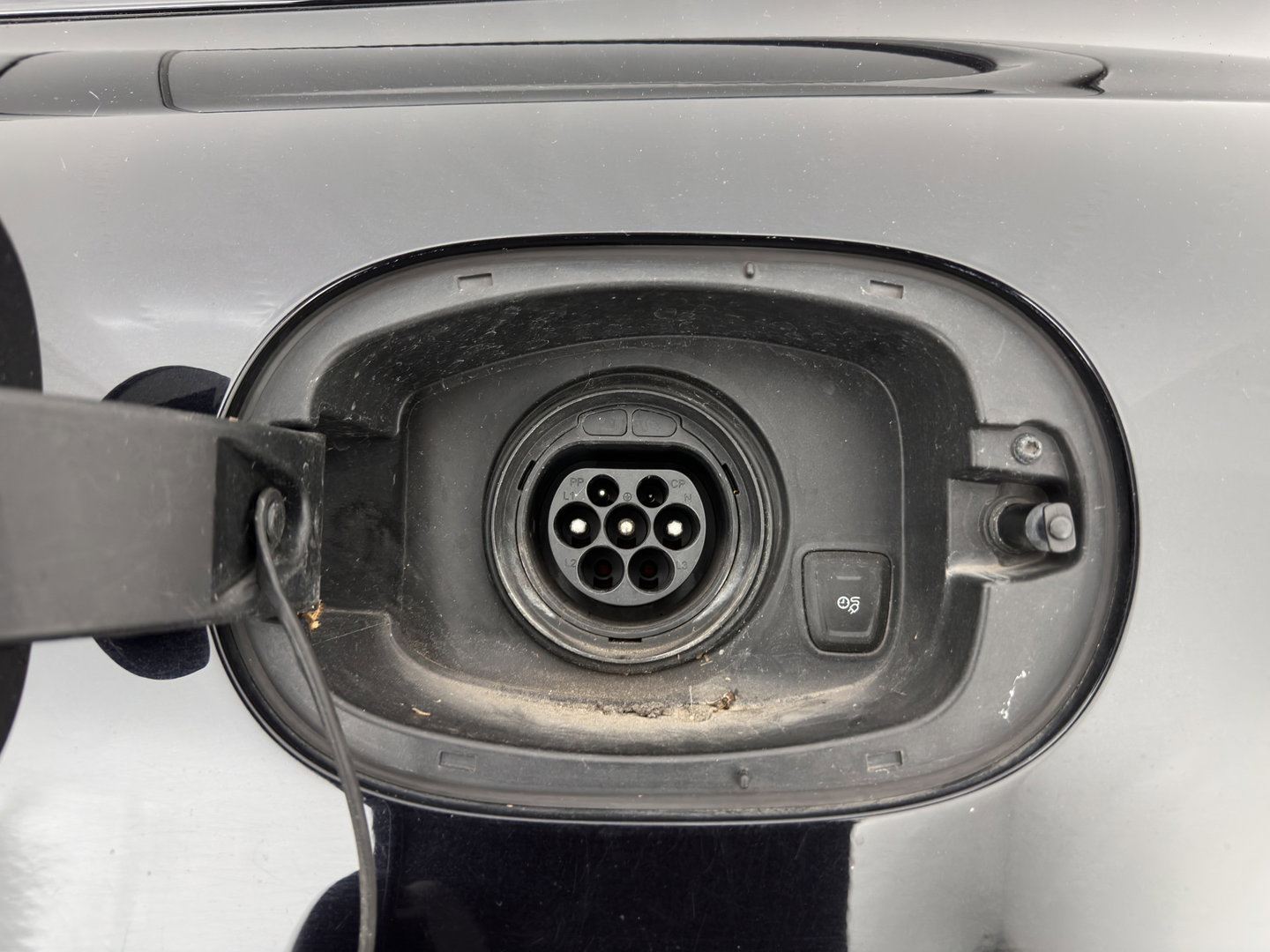 Porsche Cayenne 3.0 S E-Hybrid Aut. *PANO | SPORT-CHRONO | LEATHER | FULL-LED | BOSE-SOUND | MEMORY-PACK | TOP-VIEW | NAVI-FULLMAP | HEATED-COMFORTSEATS | AIR-SUSPENSION | SHIFTPADDLES | PRIVACY-GLASS | KEYLESS | PDC | CRU