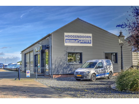 Iveco Daily 35S14 136pk Euro 6 Bakwagen - Dhollandia Klep + Zijdeur - Airco - Camera