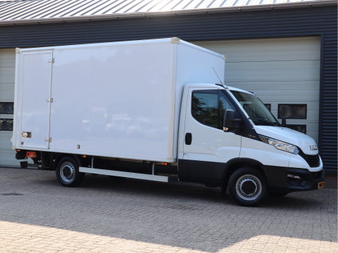 Iveco Daily 35S14 136pk Euro 6 Bakwagen - Dhollandia Klep + Zijdeur - Airco - Camera