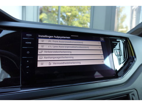 Volkswagen Taigo 1.5 TSI R-Line PANO KEYLESS CAM