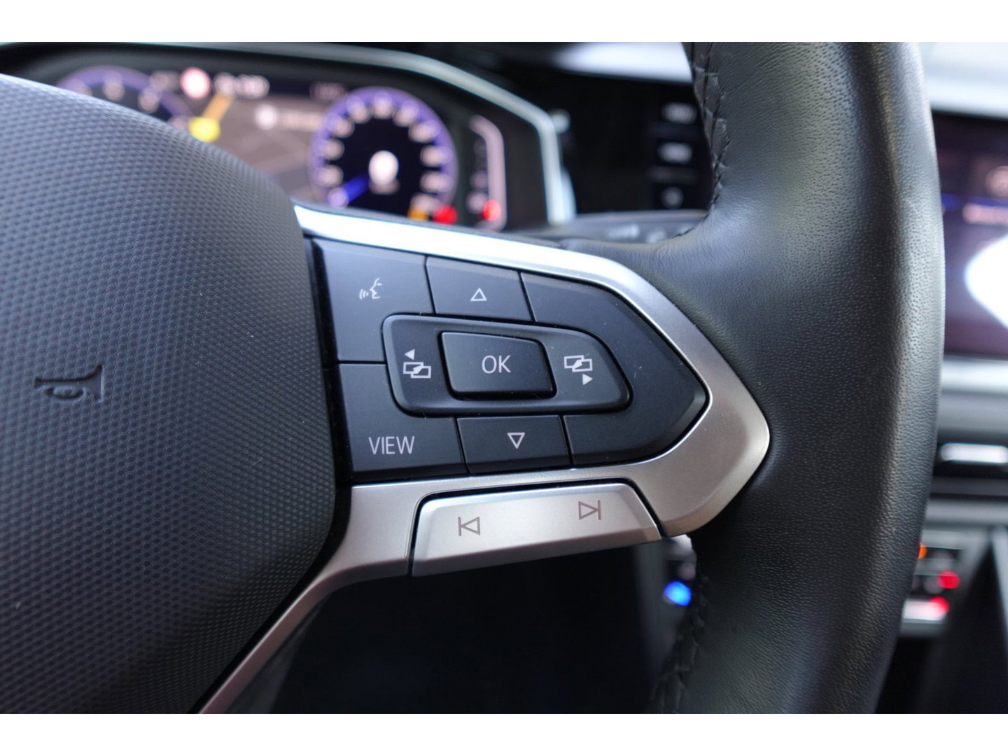 Volkswagen Taigo 1.5 TSI R-Line PANO KEYLESS CAM