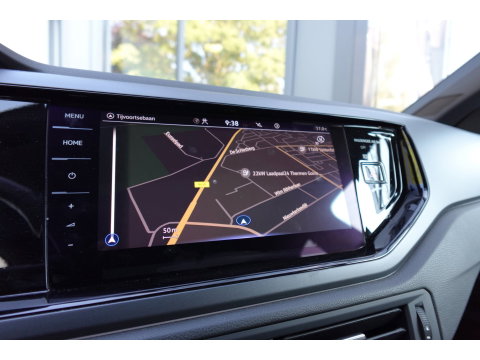 Volkswagen Taigo 1.5 TSI R-Line PANO KEYLESS CAM