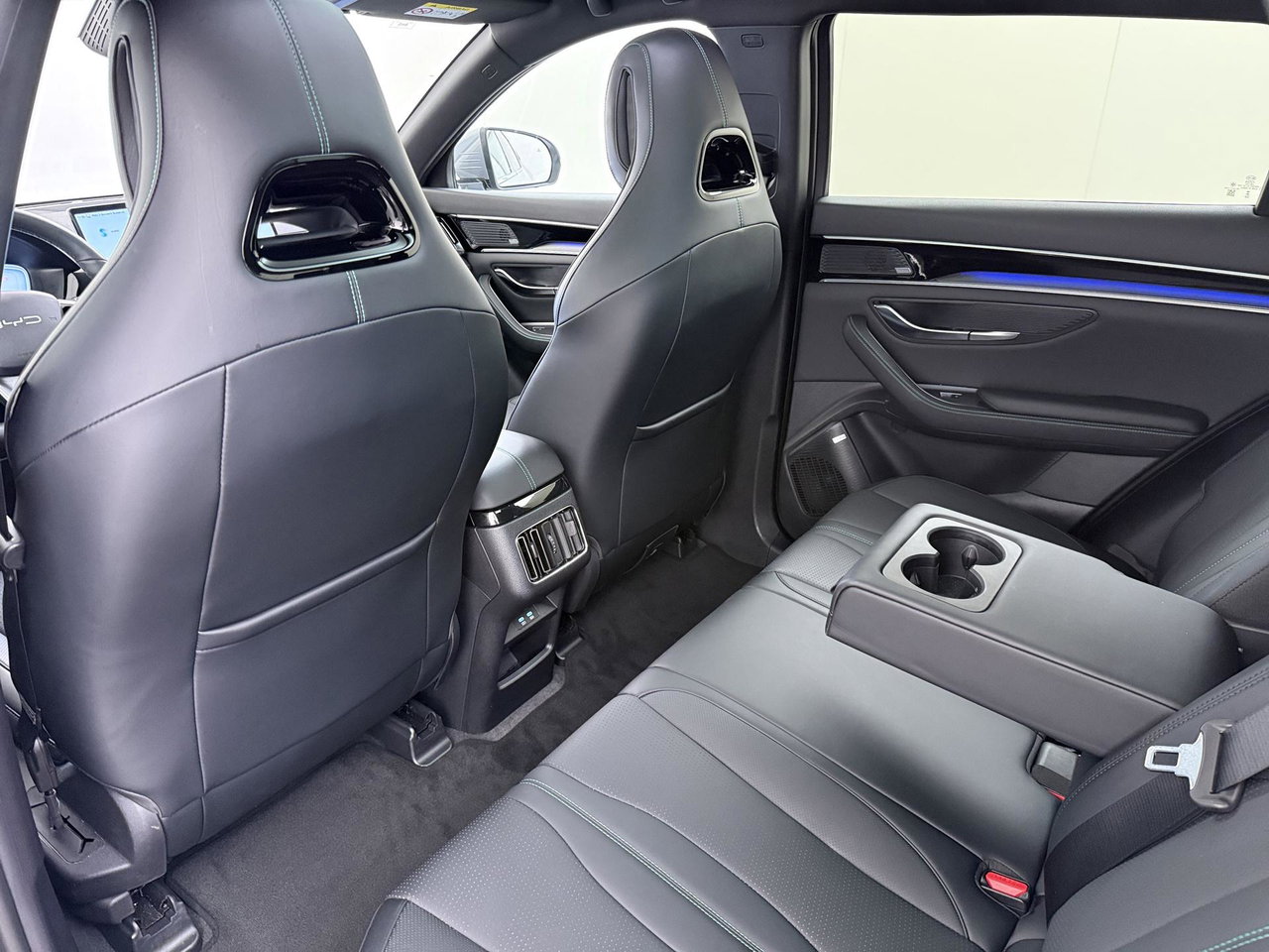 BYD SEAL U