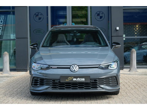 Volkswagen Golf 8 GTI Clubsport 2.0 TSI 300pk Panoramadak IQ light Camera 19" LMV