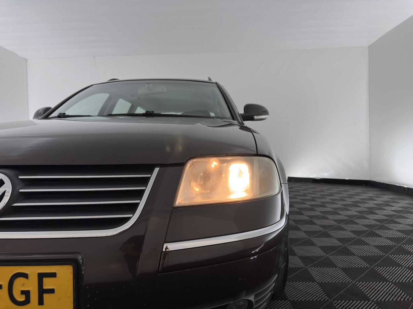 Volkswagen Passat Variant 1.6 Athene *AIRCO | CRUISE | PDC | COMFORTSEATS | TOWBAR | RADIO-CD |  15''ALU*