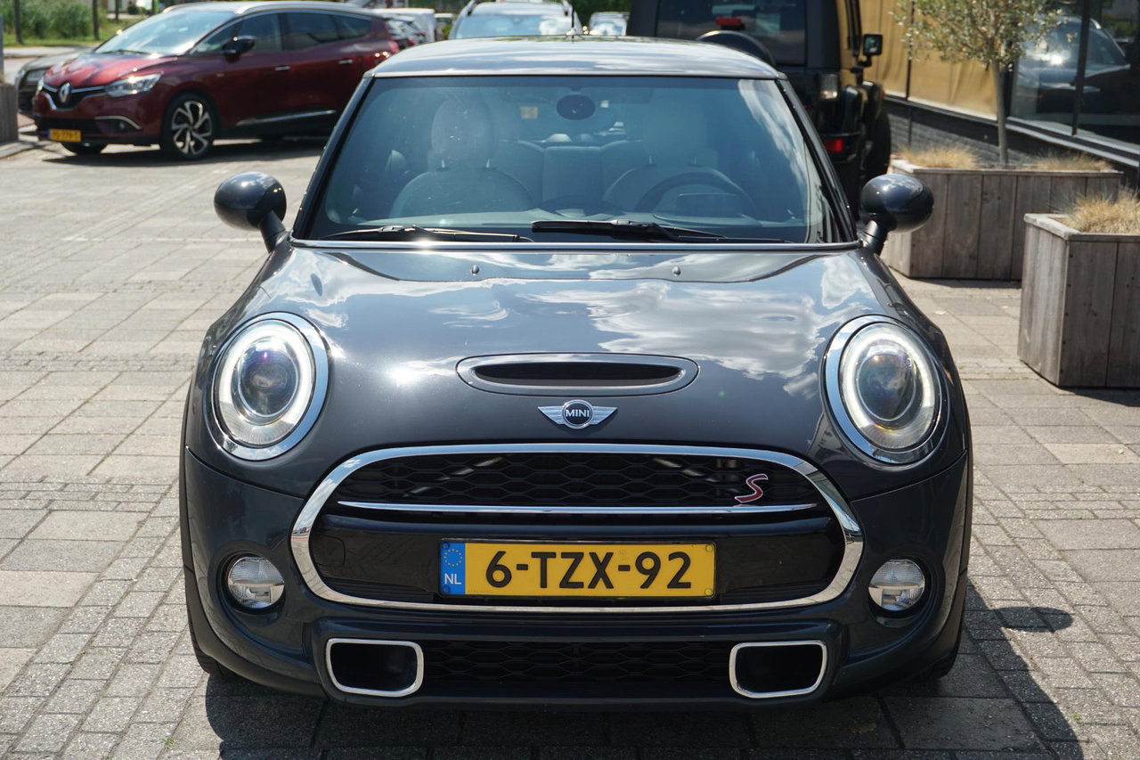 MINI 3-Deurs