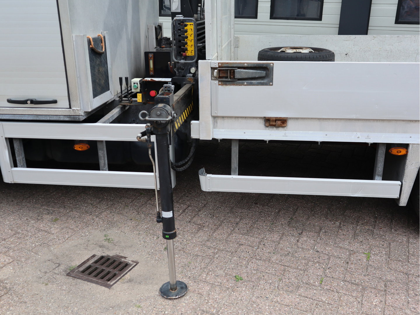 Iveco Daily 50C15 3.0 Euro 6 - HIAB kraan - 2 x PTO - NIDO - Openlaadbak