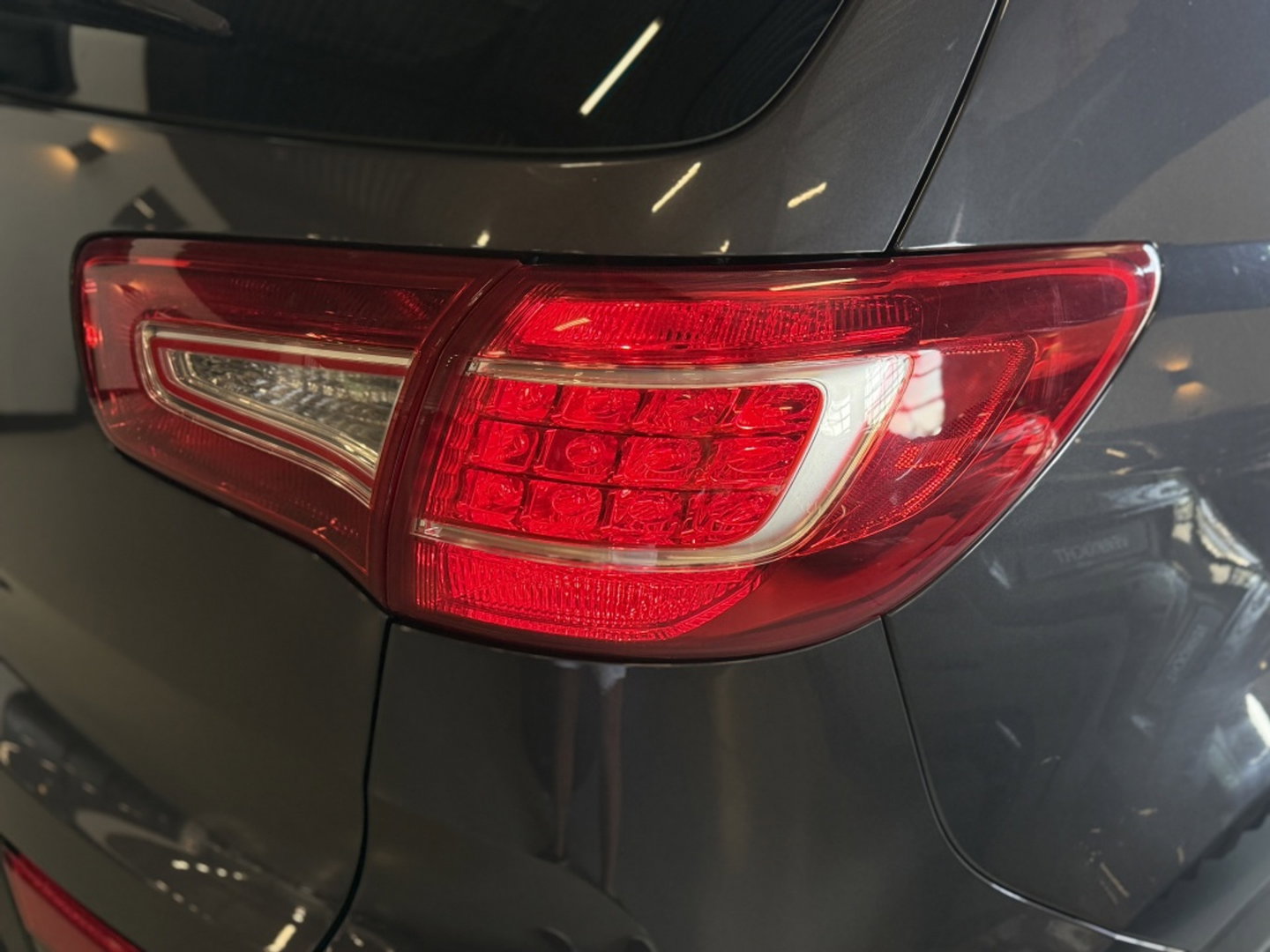 Kia Sportage 2.0 163PK automaat / Plus Pack / panoramadak / LED