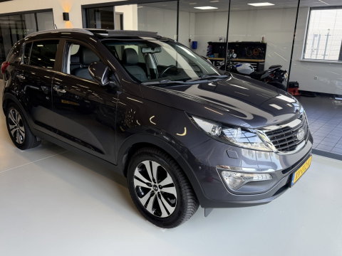Kia Sportage 2.0 163PK automaat / Plus Pack / panoramadak / LED