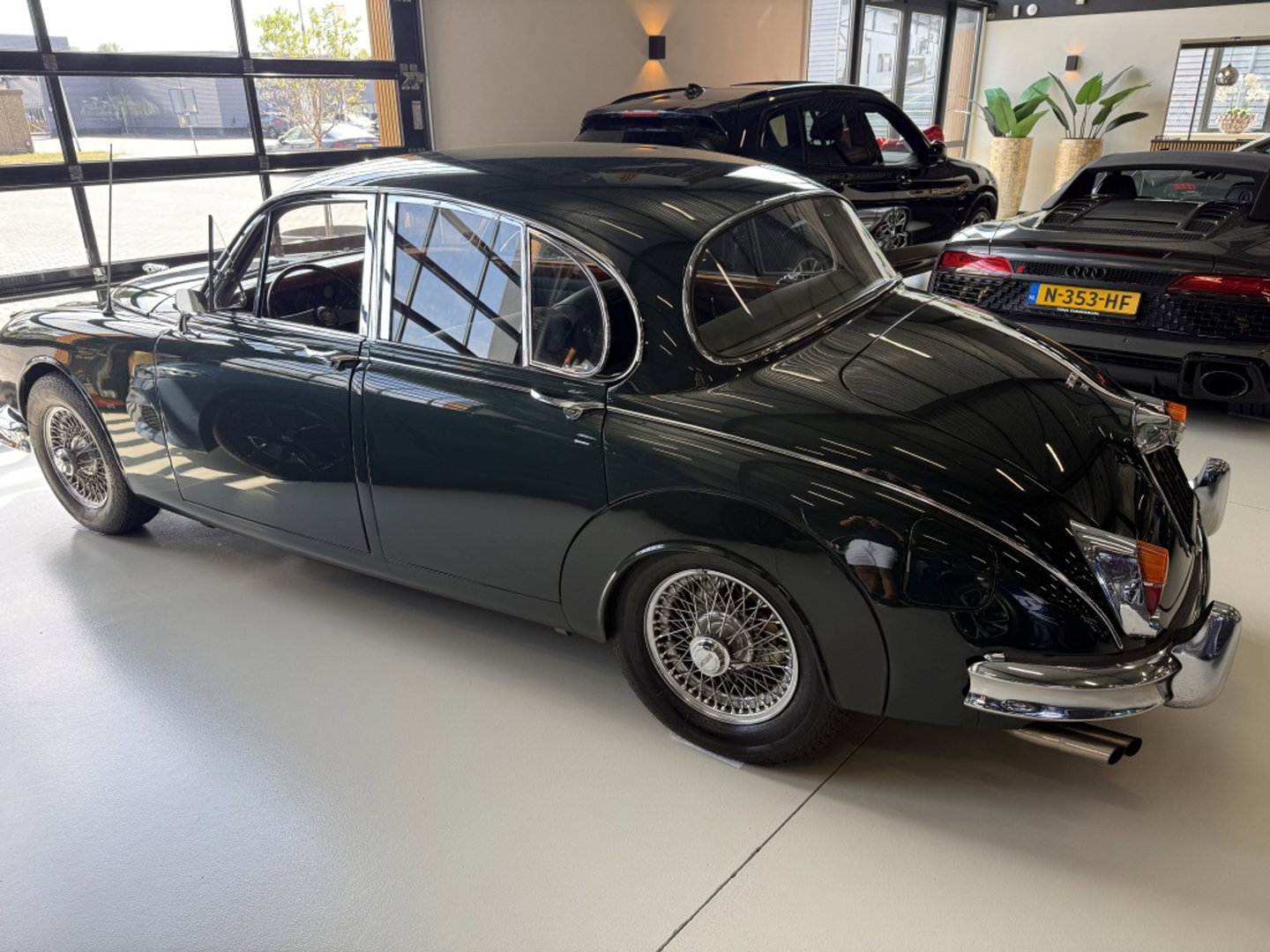 Jaguar MK2 3.8L 228PK automaat / gerestaureerd