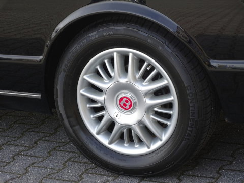 Bentley Continental 6.8 R V8 Turbo coupe / collectors item