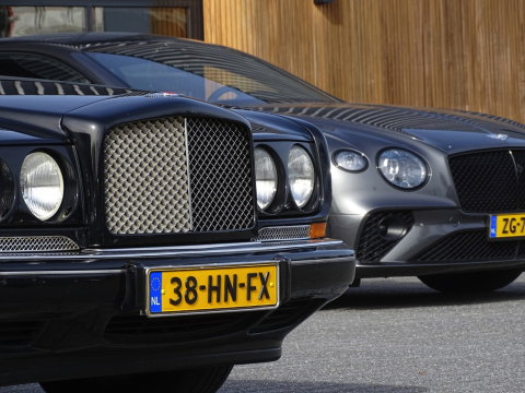 Bentley Continental 6.8 R V8 Turbo coupe / collectors item