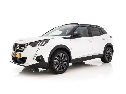 Peugeot e-2008 EV GT Pack 50 kWh [3-Fase-11kW] {SoH-88%} (INCL.BTW) *PANO | DIGI-COCKPIT | FULL-LED | BLIS | KEYLESS | LEATHER-MICROFIBRE | CAMERA | CARPLAY | CCS-FASTLOADER | DAB+ | NAVI-FULLMAP | ECC | PDC | SPORT-SEATS | AMBIENT-LIGHT | PRIVACY-