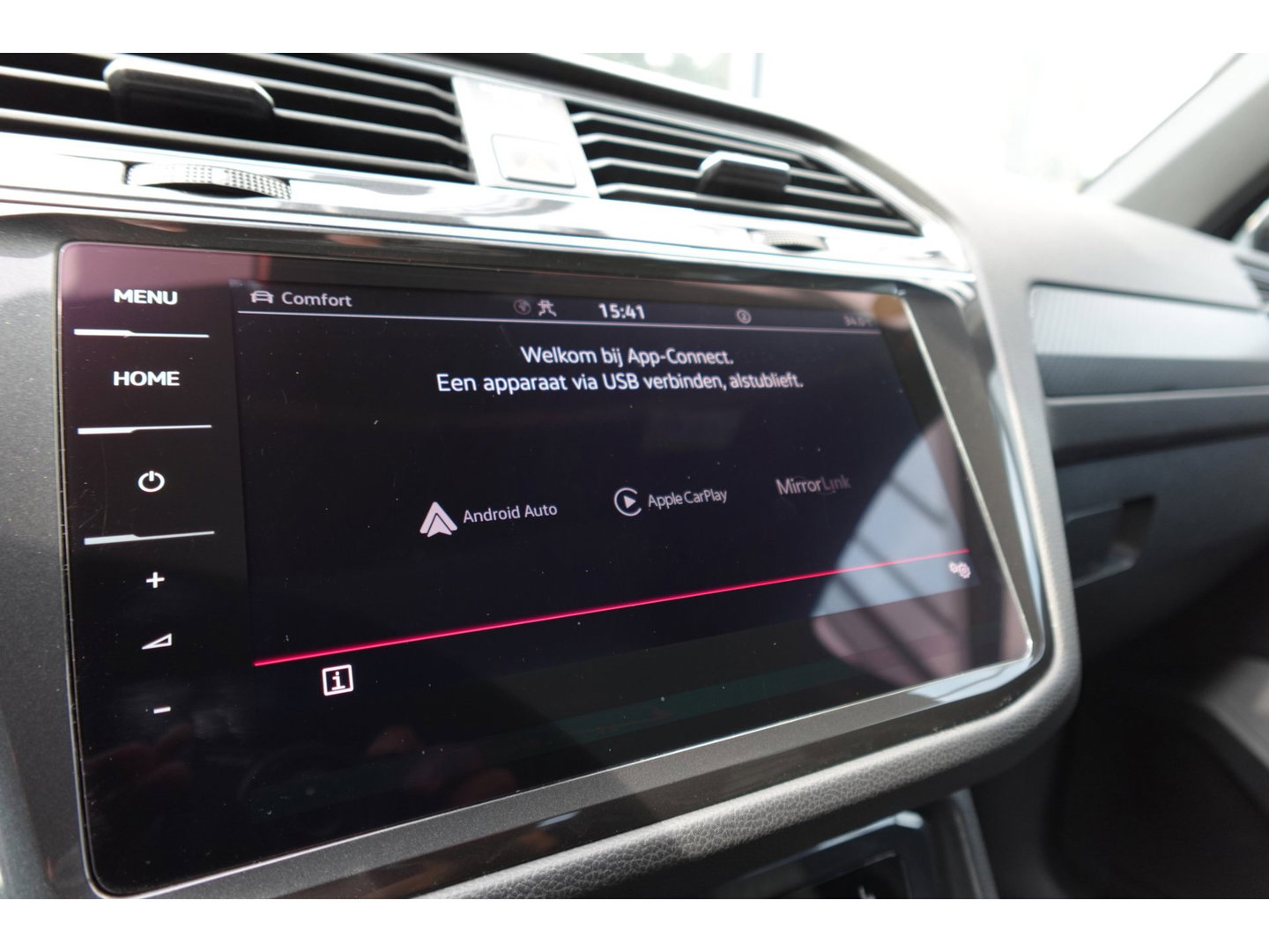 Volkswagen Tiguan 2.0 TDI 4Motion PANO H&K KEYLESS