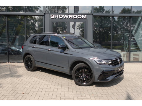 Volkswagen Tiguan 2.0 TDI 4Motion PANO H&K KEYLESS