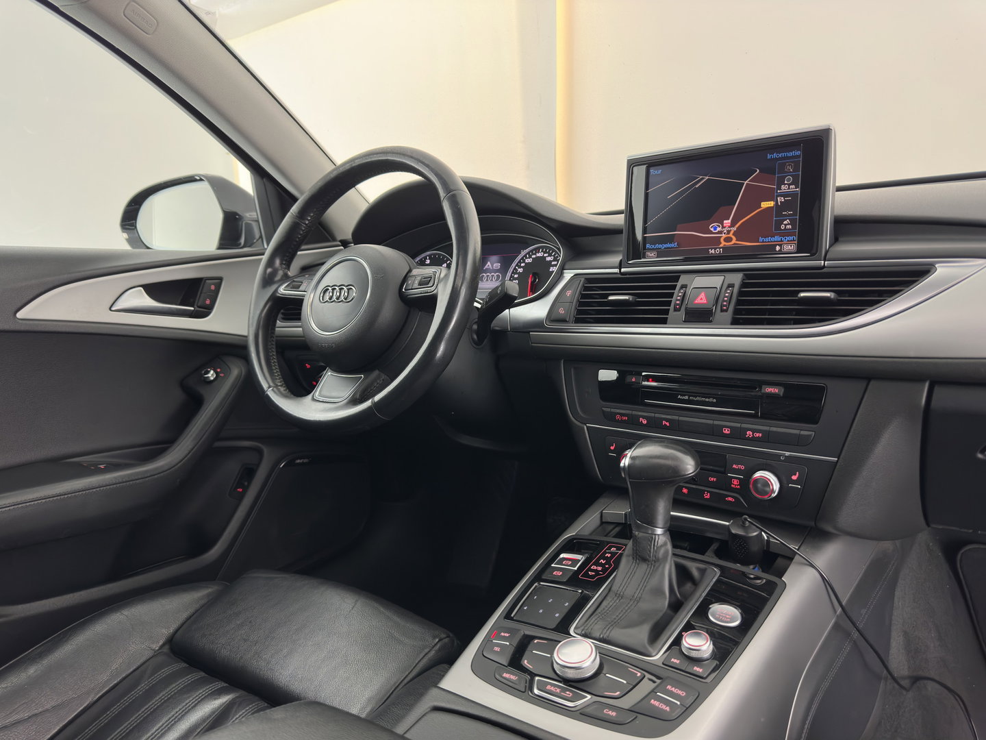 Audi A6 Limousine 3.0 TDI quattro Pro Line Plus Aut. *PANO | LEATHER | XENON | HEATED-COMFORTSEATS | BOSE-SOUND | NAVI-FULLMAP | ECC | PDC | CRUISE | PRIVACY-GLASS | 18''ALU*